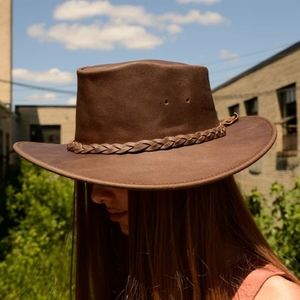 Minnetonka • The Fold Up Hat Medium Genuine Leather Weatern Cowboy Unisex